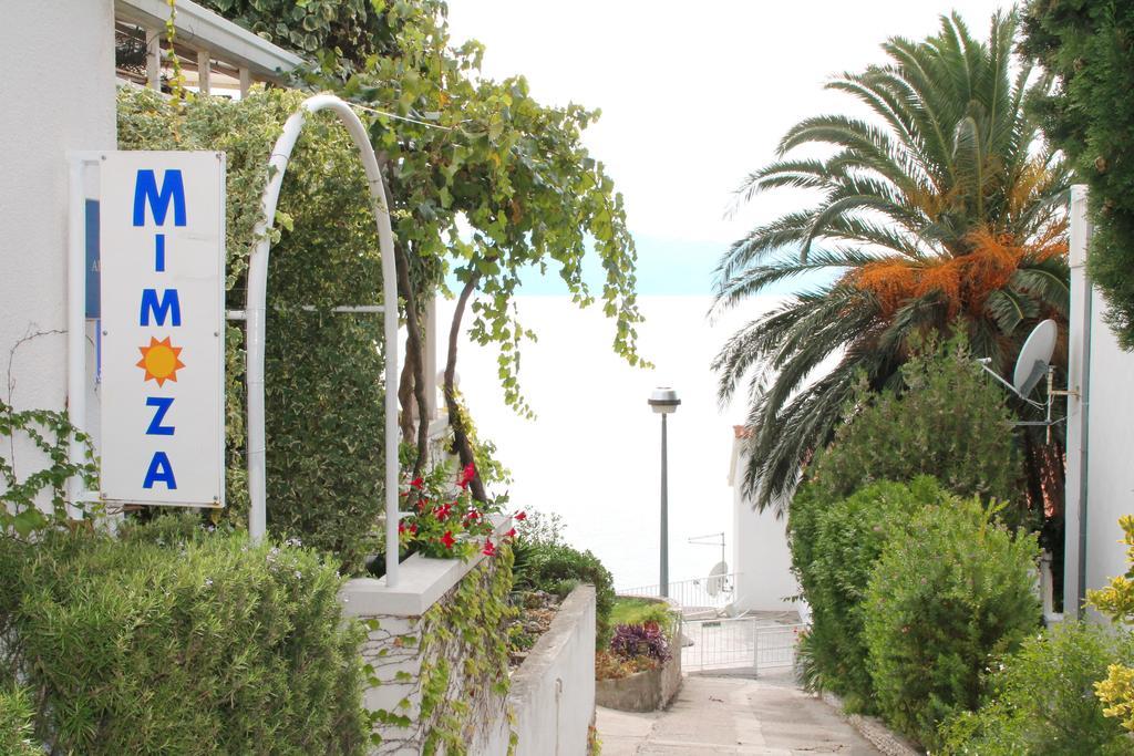 Apartma Mimoza *